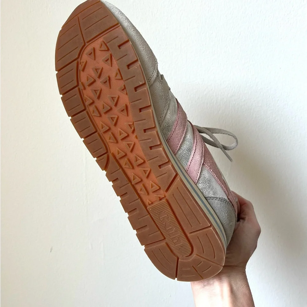 Gola Daytona Blaze Silver and Pink Retro Sneakers - Picture 7 of 7